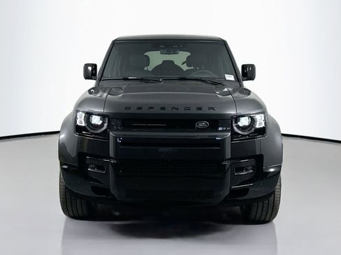 Certified 2025 Land Rover Defender 110 V8 image 2