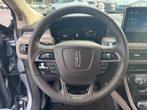 Certified 2023 Lincoln Nautilus AWD image 27