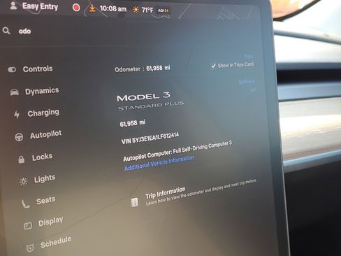 Used 2020 Tesla Model 3 Standard Range image 25