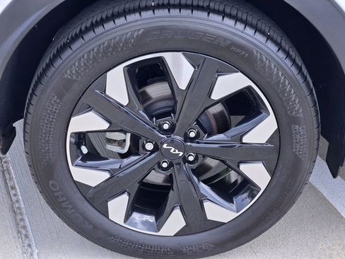 Used 2024 Kia Sportage X-Line AWD/4WD image 10