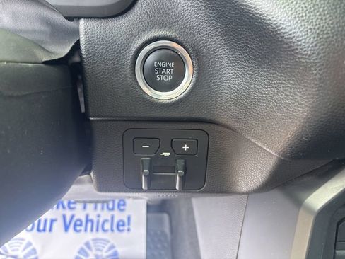 Used 2024 Toyota Tundra SR5 w/ SR5 Convenience Package AWD/4WD image 33