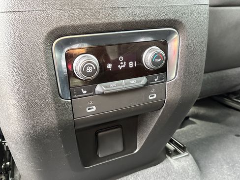 Used 2022 Chevrolet Tahoe RST w/ Luxury Package image 29