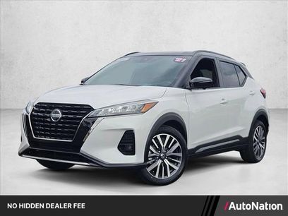 Used 2021 Nissan Kicks SR