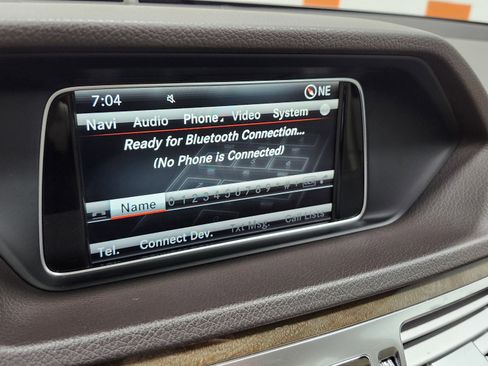 Used 2015 Mercedes-Benz E 350 4MATIC Sedan image 33