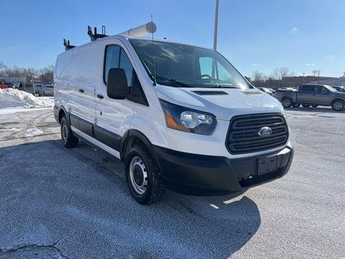 Certified 2019 Ford Transit 250 Base image 3