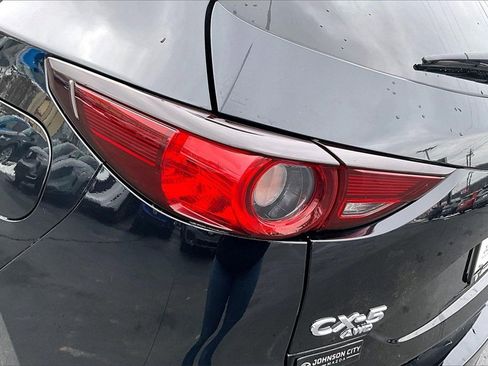 Used 2021 MAZDA CX-5 Touring image 30