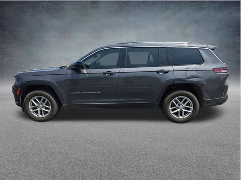 Used 2024 Jeep Grand Cherokee L Laredo AWD/4WD image 12