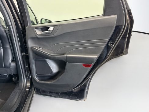 Used 2025 Ford Escape ST-Line FWD image 30