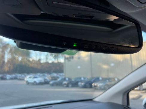 Used 2021 Toyota Sienna XLE image 27