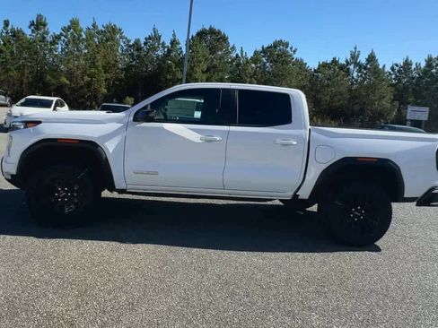 New 2026 GMC Canyon Elevation image 5