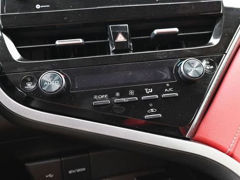 Used 2024 Toyota Camry XSE image 15