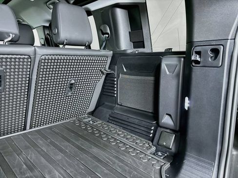 Used 2026 Land Rover Defender 110 S AWD/4WD image 26