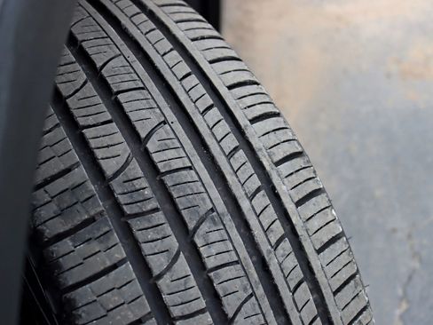 Used 2019 Mercedes-Benz GLC 300 GLC 300 4MATIC Sport Utility 4 image 40