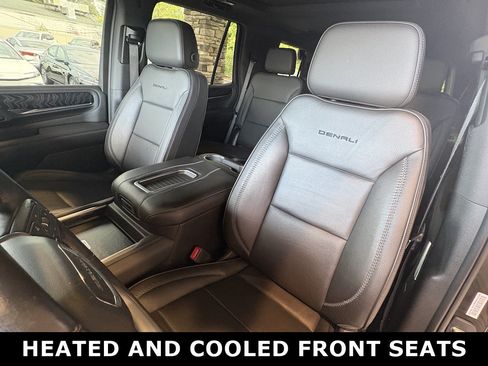 Used 2021 GMC Yukon Denali w/ Denali Premium Package RWD image 24