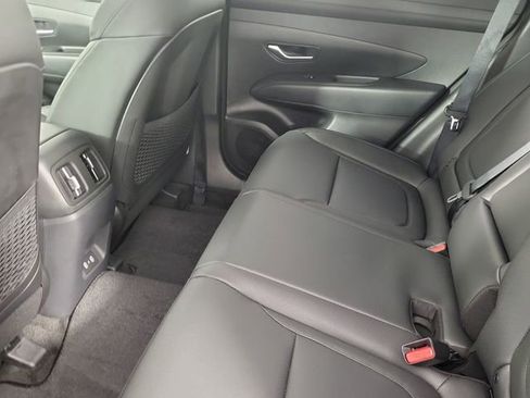 Used 2025 Hyundai Tucson SEL image 16
