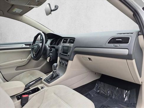 Used 2017 Volkswagen Golf S AWD/4WD image 21