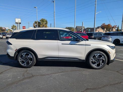 New 2026 Lincoln Nautilus Premier w/ Equipment Group 102A image 3