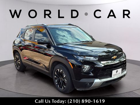 Used 2023 Chevrolet TrailBlazer LT FWD image 16