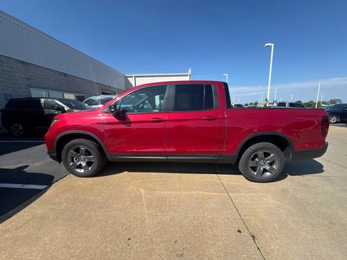 Used 2024 Honda Ridgeline TrailSport image 5