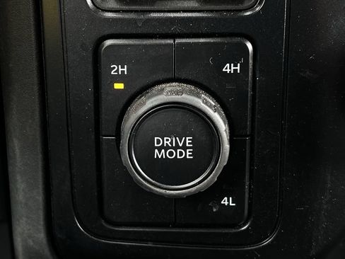 Used 2025 Ford F250 XLT AWD/4WD image 20