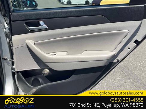 Used 2015 Hyundai Sonata Sport w/ Option Group 04 FWD image 31