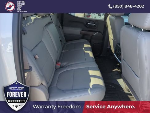 Used 2019 GMC Sierra 1500 SLT w/ SLT Premium Plus Package RWD image 31