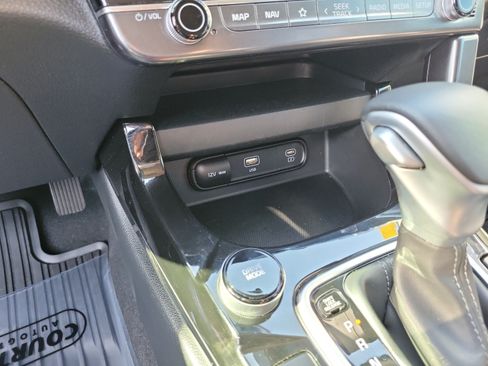 Certified 2025 Kia Seltos S FWD image 20
