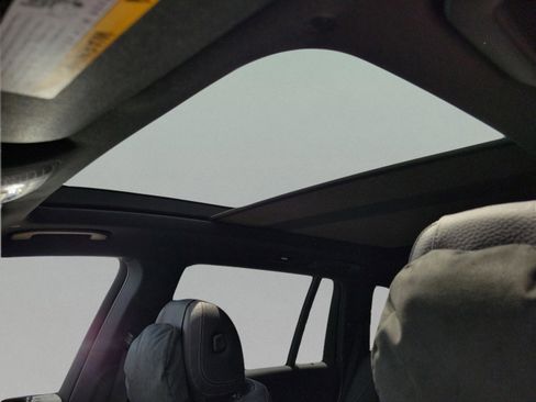 New 2026 Mercedes-Benz GLS 580 4MATIC image 30