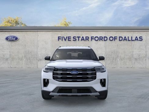 New 2026 Ford Explorer Active RWD image 6