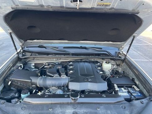 Used 2019 Toyota 4Runner SR5 image 14