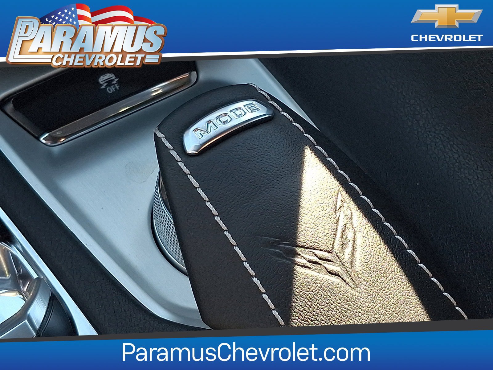 Used 2025 Chevrolet Corvette Stingray Coupe w/ 1LT RWD image 22