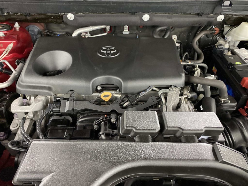 Used 2020 Toyota RAV4 LE w/ All Weather Liner Package AWD/4WD image 30