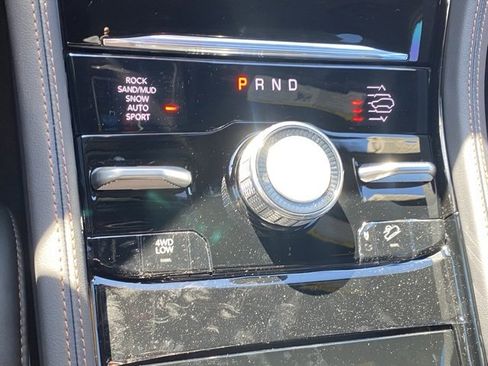 New 2025 Jeep Grand Cherokee Summit image 26