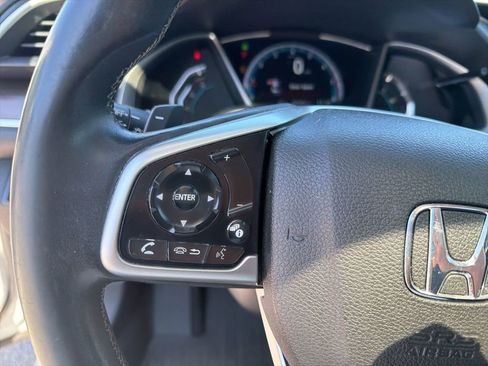Used 2020 Honda Civic Touring image 19