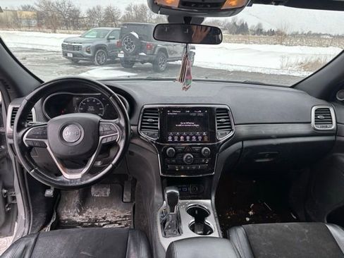 Used 2021 Jeep Grand Cherokee Laredo X AWD/4WD image 43