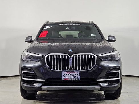 Certified 2022 BMW X5 xDrive40i w/ Parking Assistance Package image 3