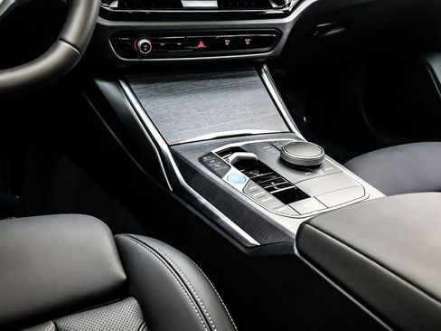 Used 2025 BMW i4 eDrive40 w/ Parking Assistance Package image 6