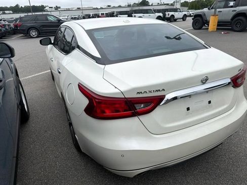 Used 2017 Nissan Maxima 3.5 SV FWD image 4