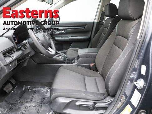 Used 2023 Honda CR-V LX image 14