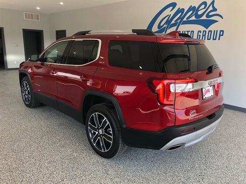 Used 2023 GMC Acadia SLT w/ Technology Package image 4