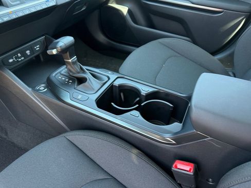 New 2026 Kia K4 LXS FWD image 19