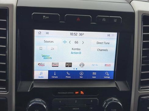 Used 2020 Ford F150 Lariat image 13