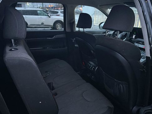 Used 2021 Hyundai Palisade SE image 15