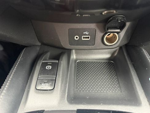 Used 2019 Nissan Rogue Sport SL AWD/4WD image 27