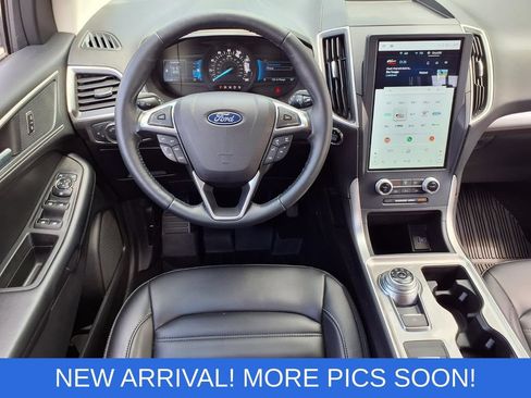 Certified 2023 Ford Edge SEL w/ Convenience Package AWD/4WD image 6
