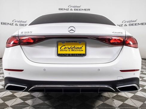 Used 2024 Mercedes-Benz E 350 4MATIC Sedan image 5