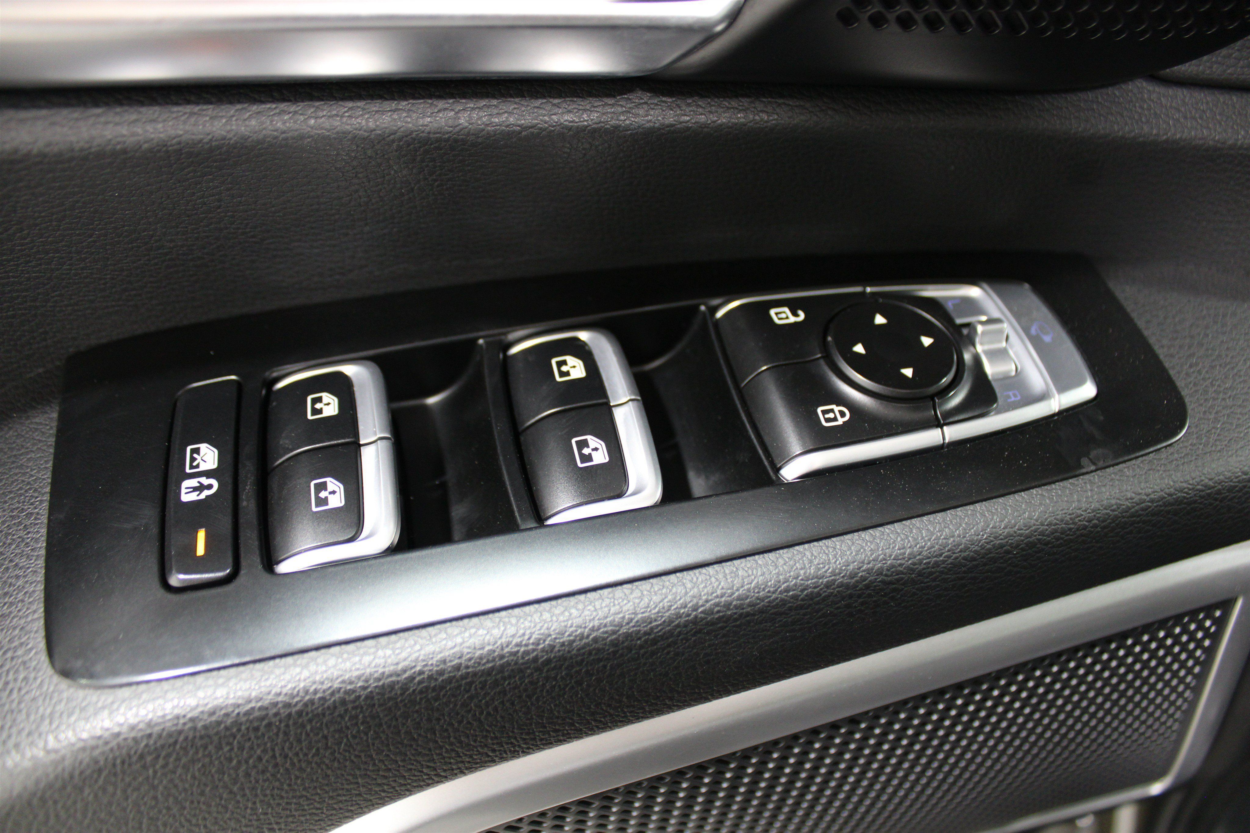 Used 2021 Kia Telluride EX w/ Towing Package AWD/4WD image 16