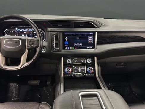 Used 2021 GMC Yukon Denali image 39