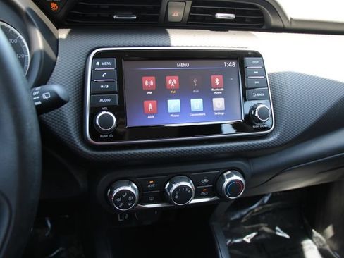Certified 2025 Nissan Kicks Play S FWD image 18