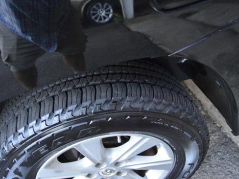 Used 2012 Toyota Highlander AWD image 74